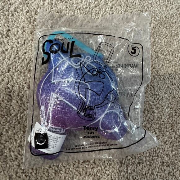 NWT McDonald's Disney Pixar SOUL Terry Clip Happy Meal Plush Toy UNOPENED 2020 - Picture 1 of 5